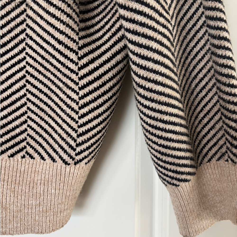OAK + FORT Herringbone Brown Cardigan Sweater Sz small - Picture 10 of 13